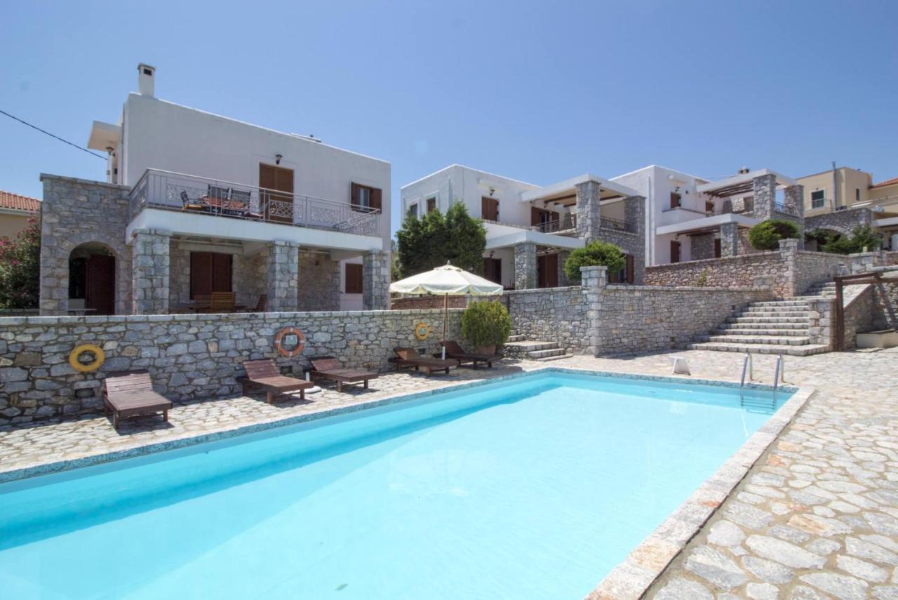 Malvazios Villas #4 Gythio Exterior photo